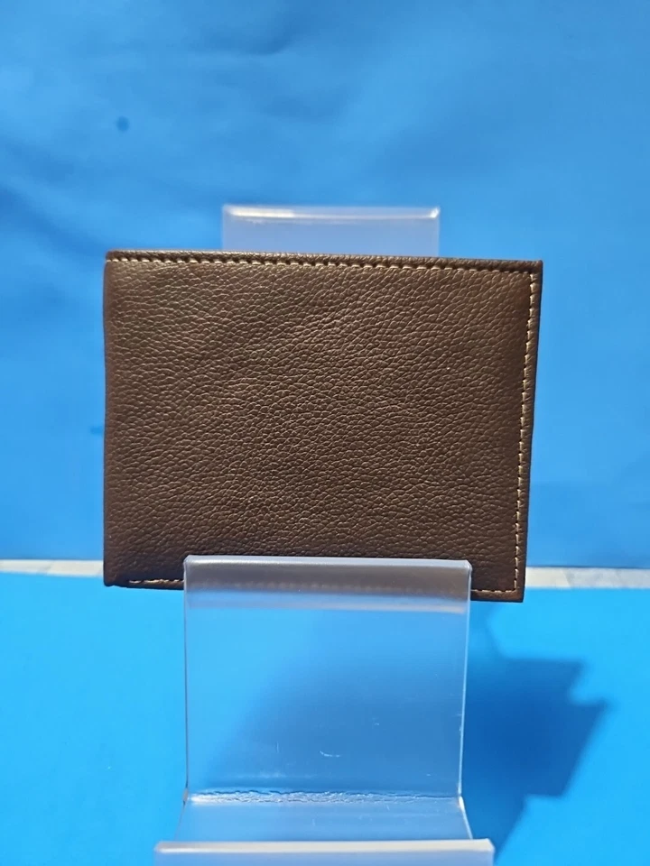 RFID MEN'S BI FOLD LEATHER WALLET WITH EXTRA PLASTIC INSERT  - Image 2 of 4