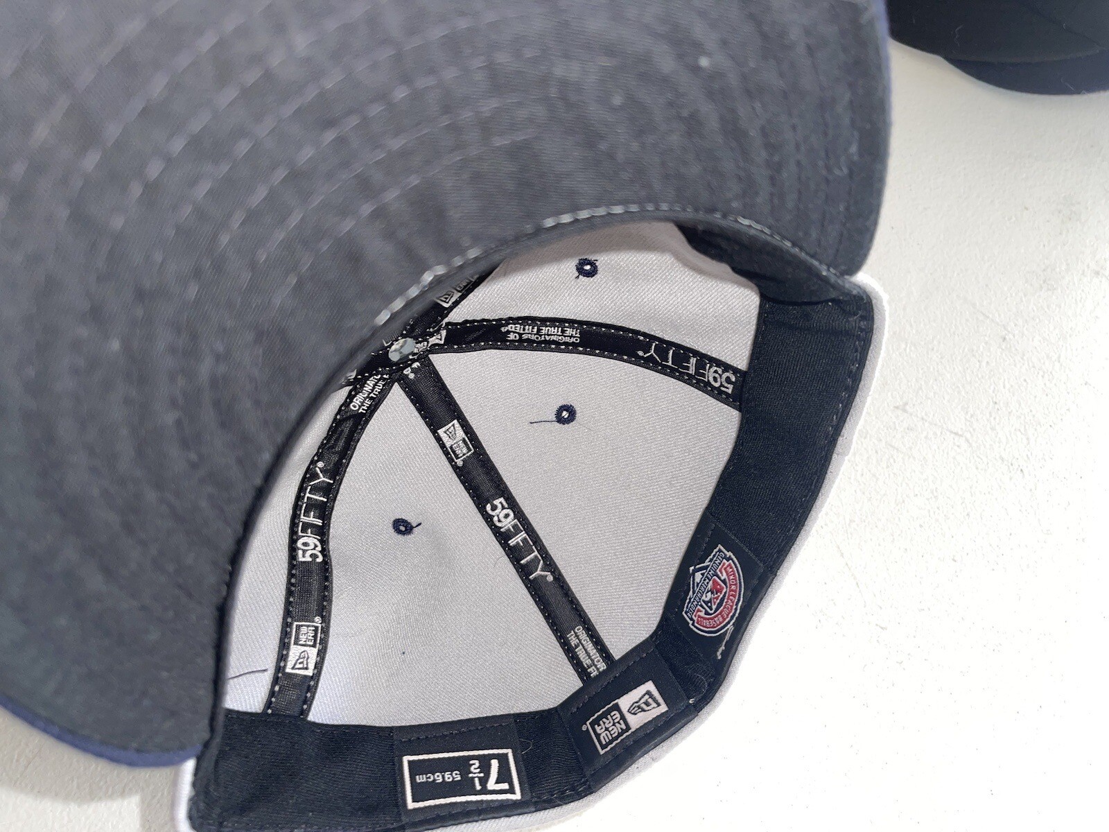 new era 59fifty 7 1/2 New York Yankees MLB Rare Vtg SnapBack Box Logo Japan image 5