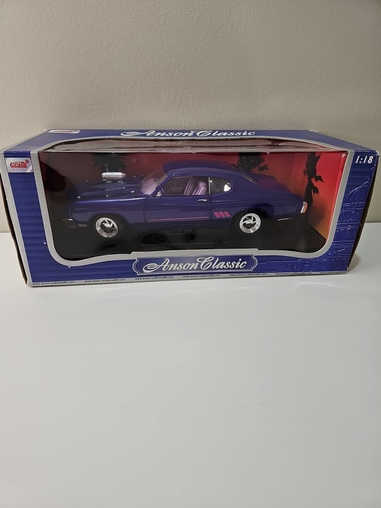 Anson Classic 1970 Chevrolet Chevelle Muscle Car 1:18 Purple Racing Diecast