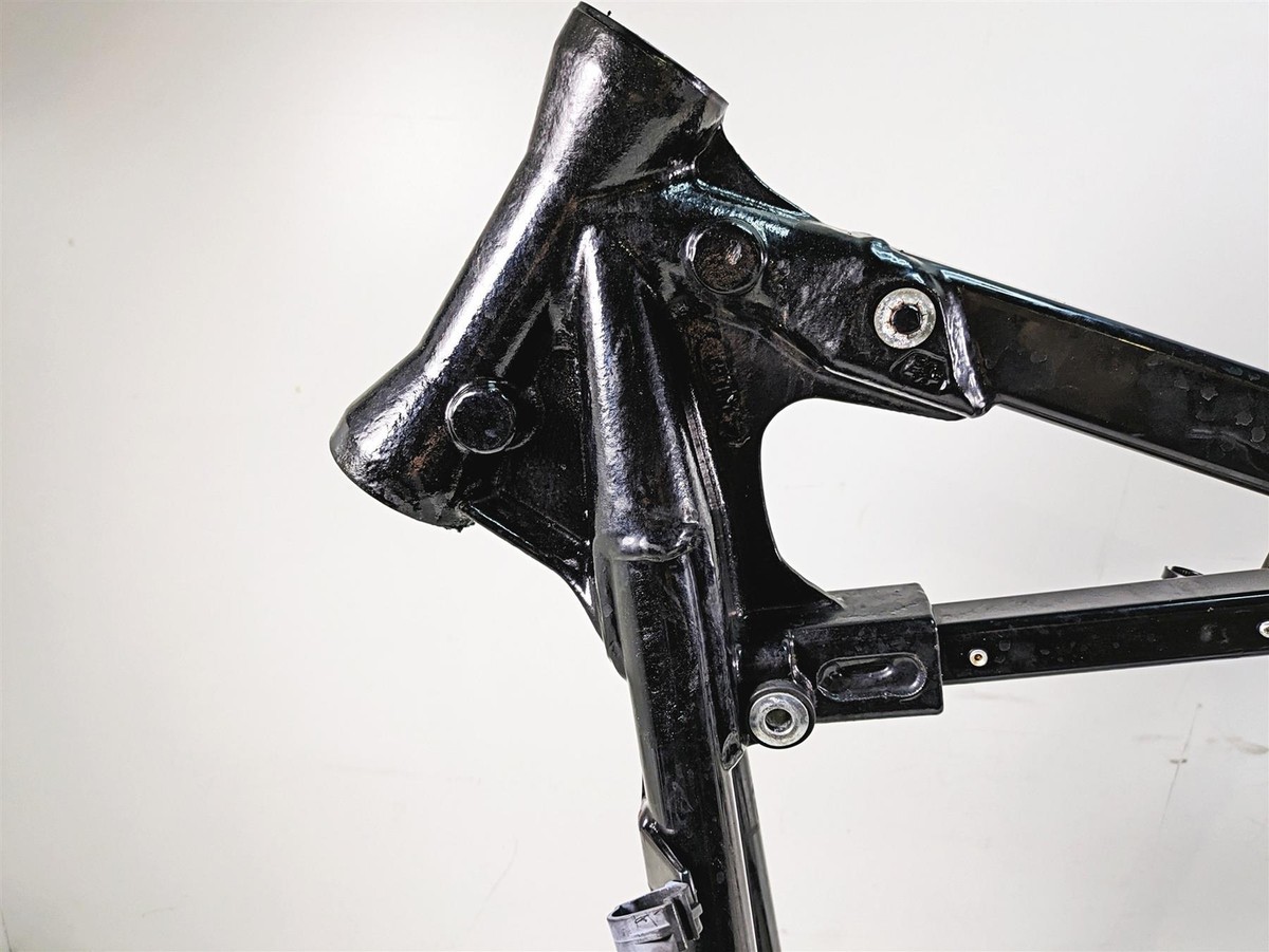 2006 Harley Softail FXSTSI Springer Straight Frame Chassis