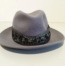 Unisex Winter Hat Grey Elegant 100 Wool 1980s