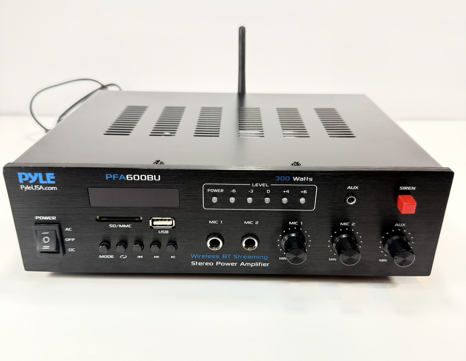 Pyle PFA600BU 300W Bluetooth Stereo PA Amplifier USB SD FM Radio No Remote