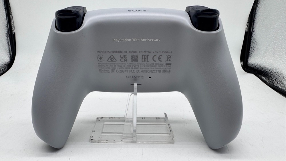 Sony PS5 DualSense Wireless Controller 30th Anniversary Limited Edition image 5