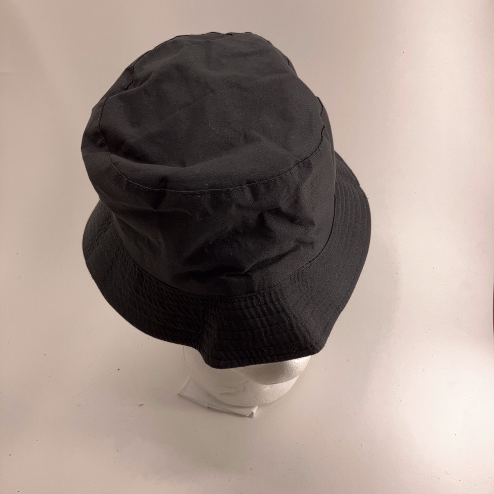 Thin black bucket hat plain - image 3