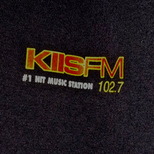 KISS FM Promotional T-Shirt XL #1 Hit Music Station 102.7 (SOF TEE) Made in USA