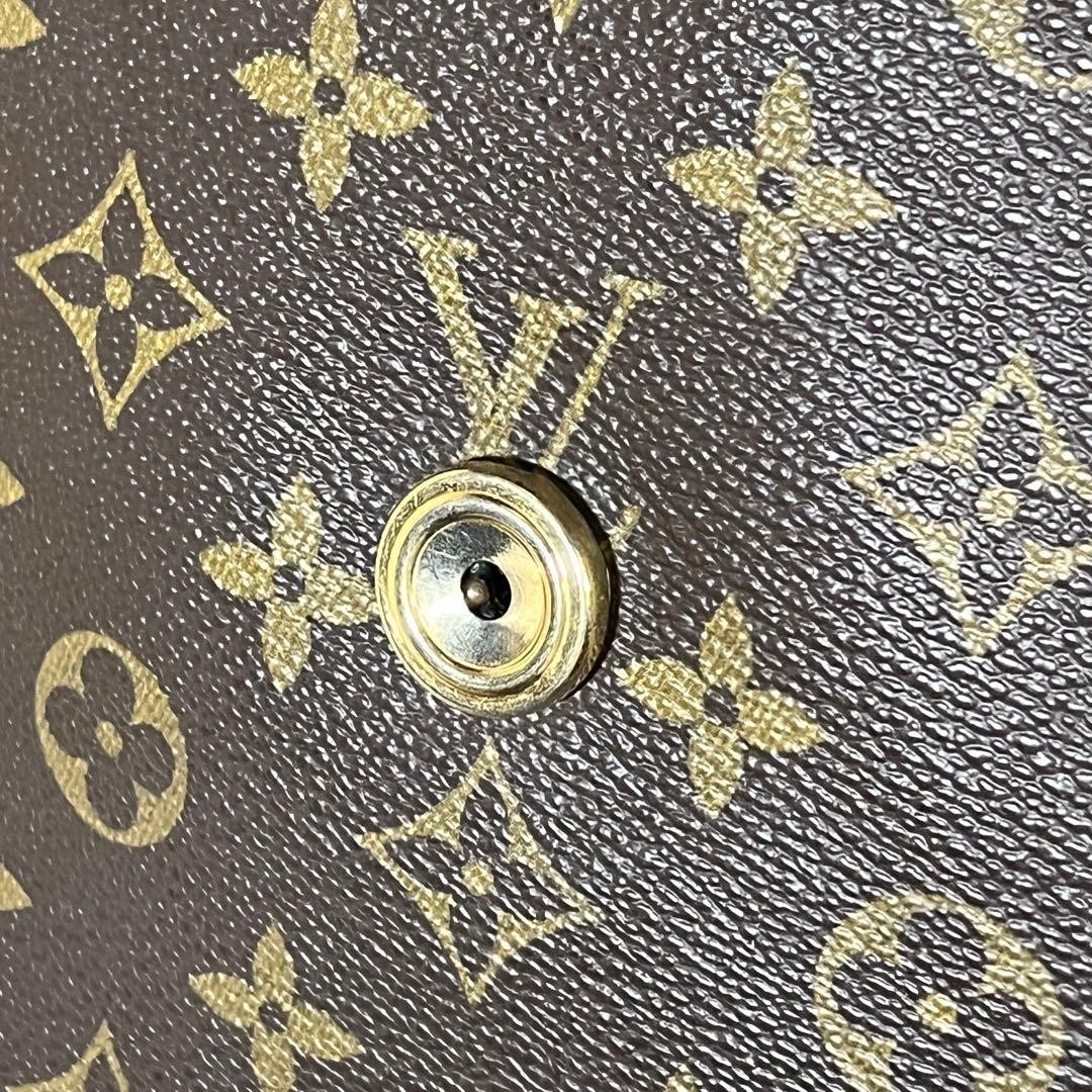 LOUIS VUITTON Monogram Saint Cloud Shoulder Bag Decluttering — image 10