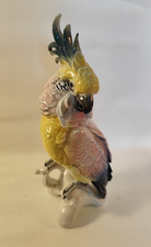 Karl Ens Porcelaine Figurine