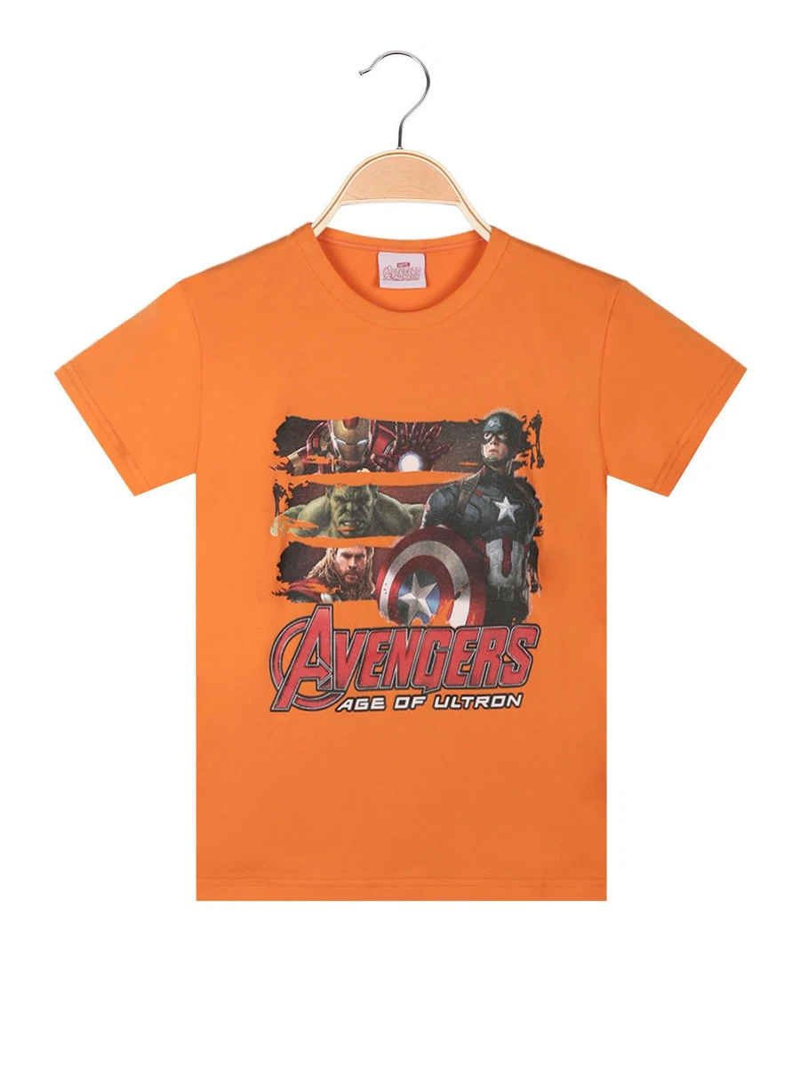 Completo T-shirt con Pantaloncino Avengers da 3 a 7 anni