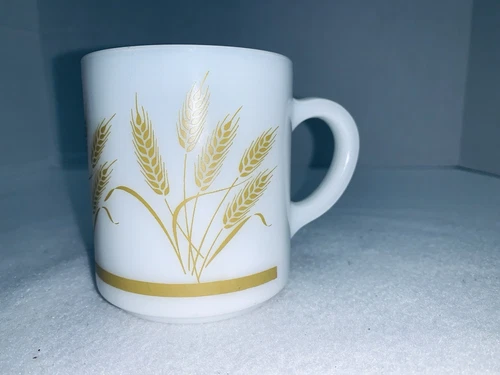 Vtg Hazel Atlas Milk Glass Mug MCM Golden Wheat Design Collectible Condition