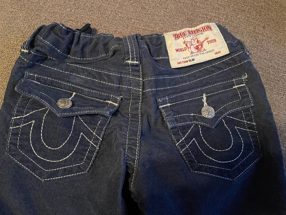 男孩蓝色灯芯绒真宗教裤子 5 码非常好! — 第 4/4 张图片