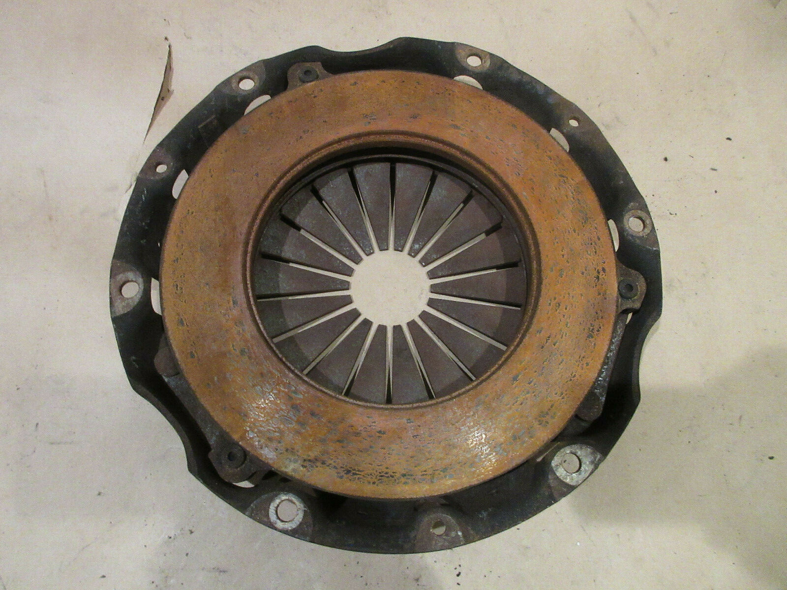 Ferrari Testarossa - Clutch Pressure Plate P/N 124098