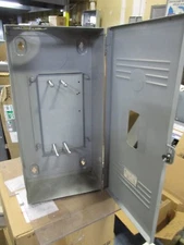 ITE FJ1 225A 600V NEMA 1 FJ3 3 POLE Circuit Breaker Enclosure- EN16