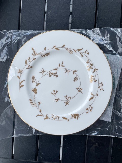 Lenox Golden Bough Accent Salad Plate. NEW.