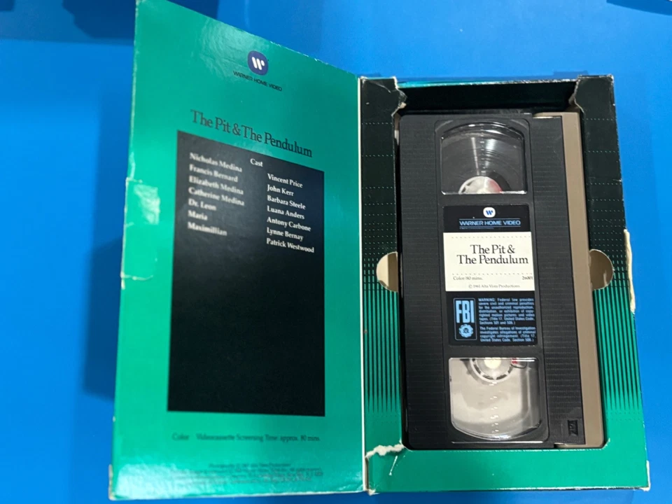 Pit and the Pendulum-VHS Warner Brothers RARE Book Box Vincent Price - Image 3 of 4