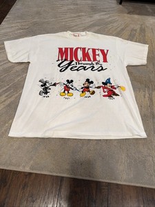 Through the years ミッキー Tシャツ ヴィンテージ Mickey Through the Years Shirt | eBay