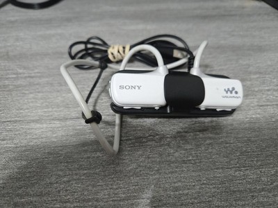Sony Walkman NWZ-W273S 4 GB Waterproof Swimming MP3 Player White