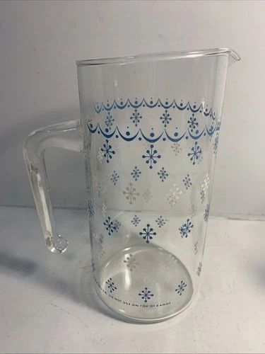RARE! Vintage Pyrex Snowflake Blue Garland Handled Pitcher  7.25"  PERFECT!!!