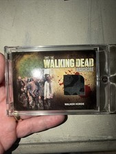 THE WALKING DEAD Season 2 WALKER HORDE WARDROBE M32 Card