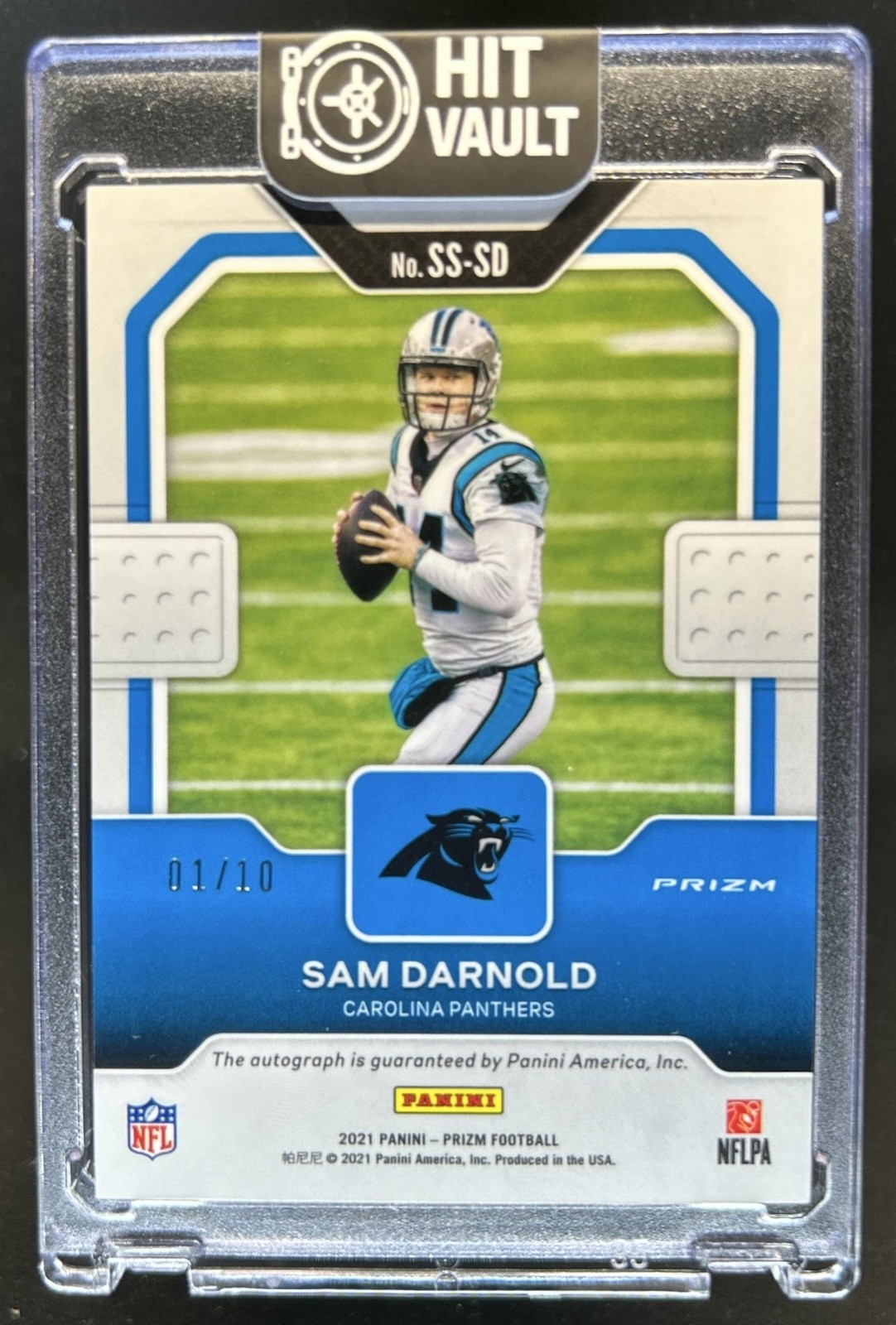 2021 Panini Prizm Sam Darnold Sensational Signatures Gold Auto #/10 Panthers view 2