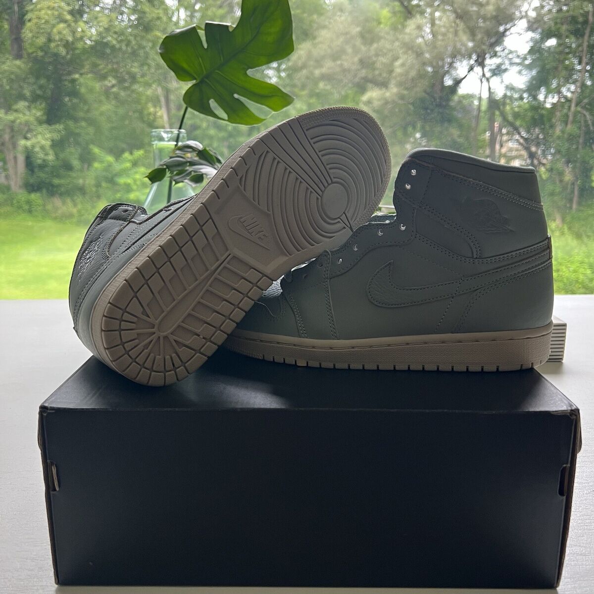 ★ Nike ★ Jordan 1 Retro High Mica Green Size 8 - Jordan 1 Retro High Premium Mica Green | eBay