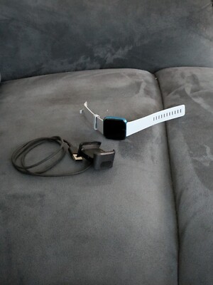 Fit Bit Versa Lite 2