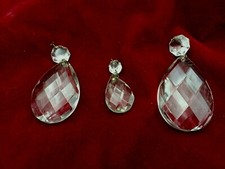 Vintage chandelier pear drops in various sizes from 38mm to 75mm cross pattern