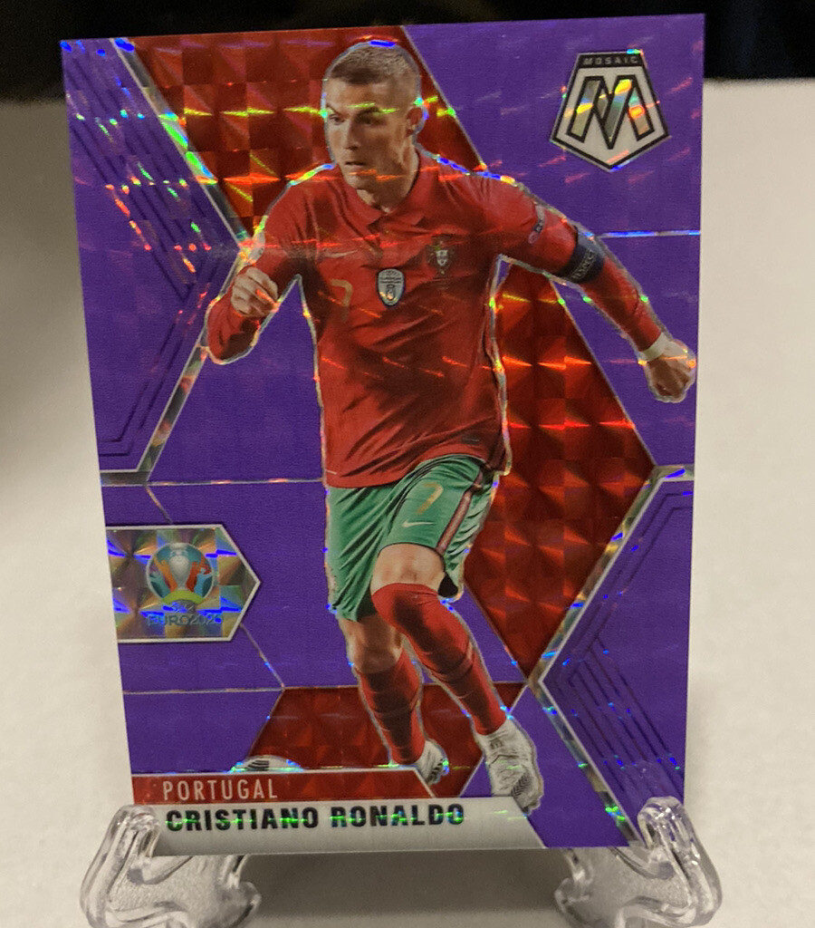2021 Panini Mosaic Euro Purple Fluorescent Prizm 51/70 Cristiano Ronaldo SSP!