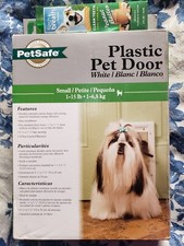 Petsafe Premium Small Pet Door, Free Fresh Breath