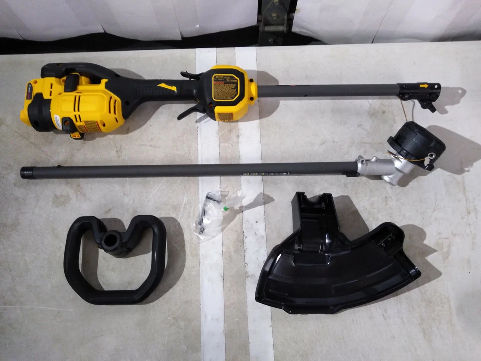 Recortadora de cuerda DeWALT DCST972 FlexVolt 60V MAX sin escobillas de 17" (solo herramienta) #414 Foto 2 de 4