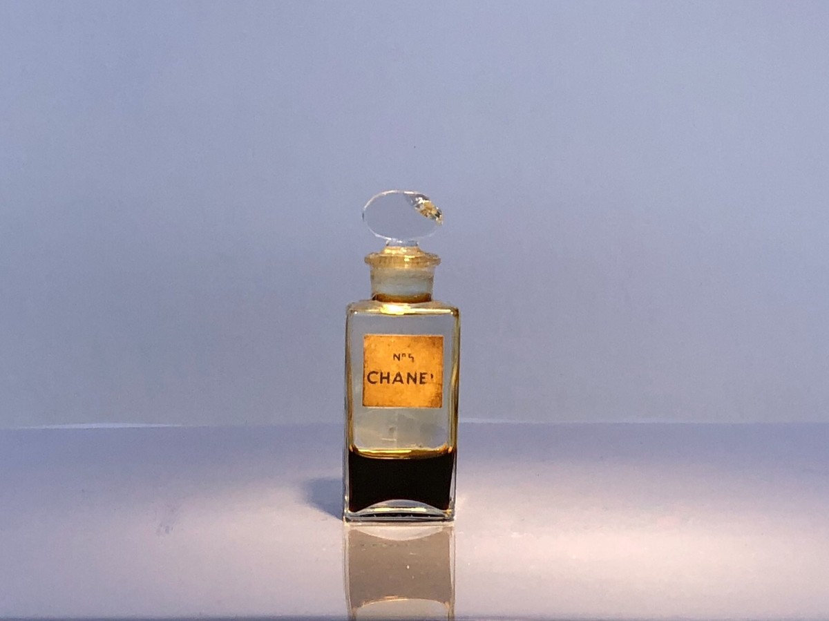 1930'S CHANEL No 5 Parfum Flacon Extrait 7ml - 35% Full - SUPER