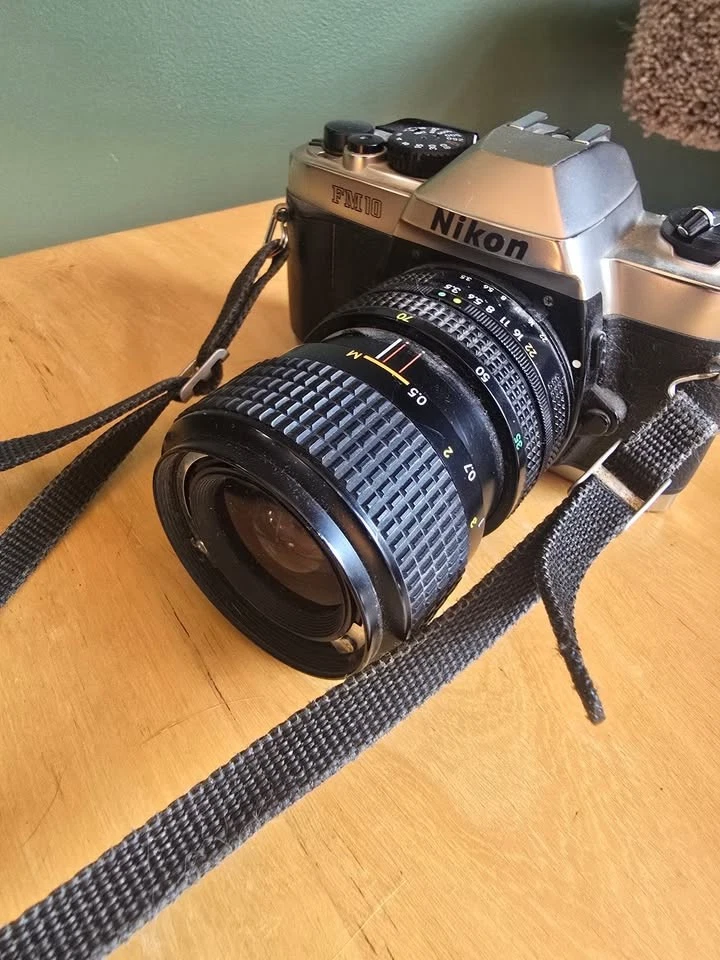 Nikon FM10 Film Cameras for sale | eBay