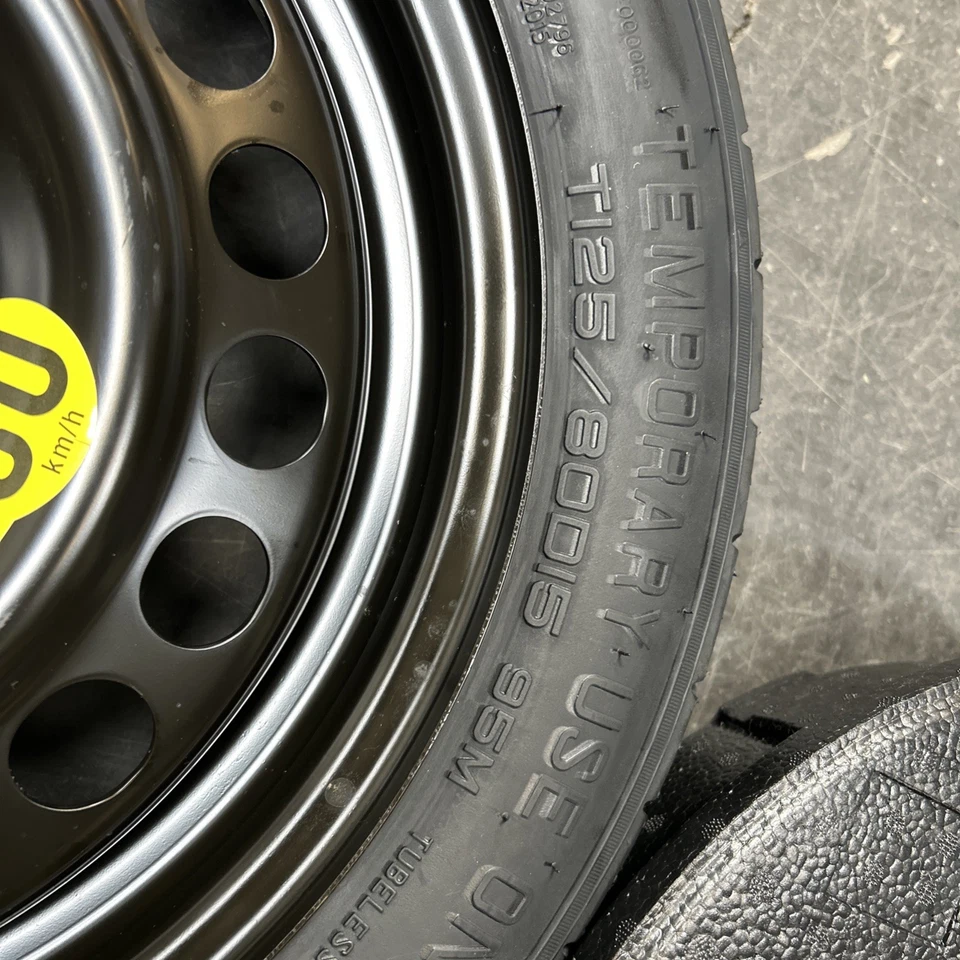 Hyundai i20 Ersatzrad inkl Bordwerkzeug 125/80 R15 95M ET 30 3,5J X 15H2 5291 - Bild 4 von 4