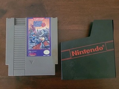 Mega Man 3 Capcom 1990 NES Cartridge And Sleeve Tested