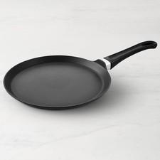SCANPAN Classic Nonstick Omelette & Crepe Pan-Williams Sonoma|42330