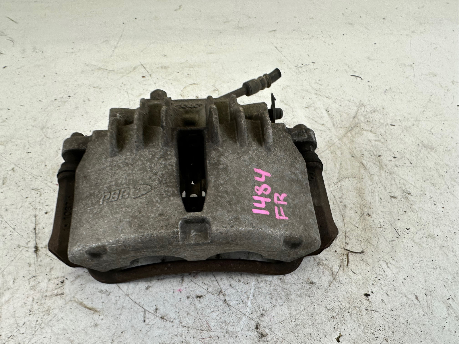 Ford Mustang GT Right Front Brake Caliper SN95 4th Gen MK4 99-04 OEM
