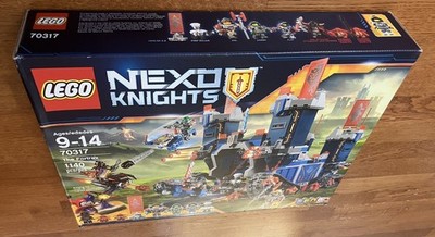 LEGO NEXO KNIGHTS: The Fortrex (70317) - New in Sealed Box