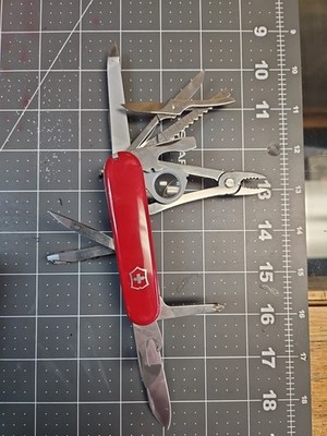 Victorinox Switzerland Knife Mod.dep 4.0567.4  With Leather Pouch  Accessories