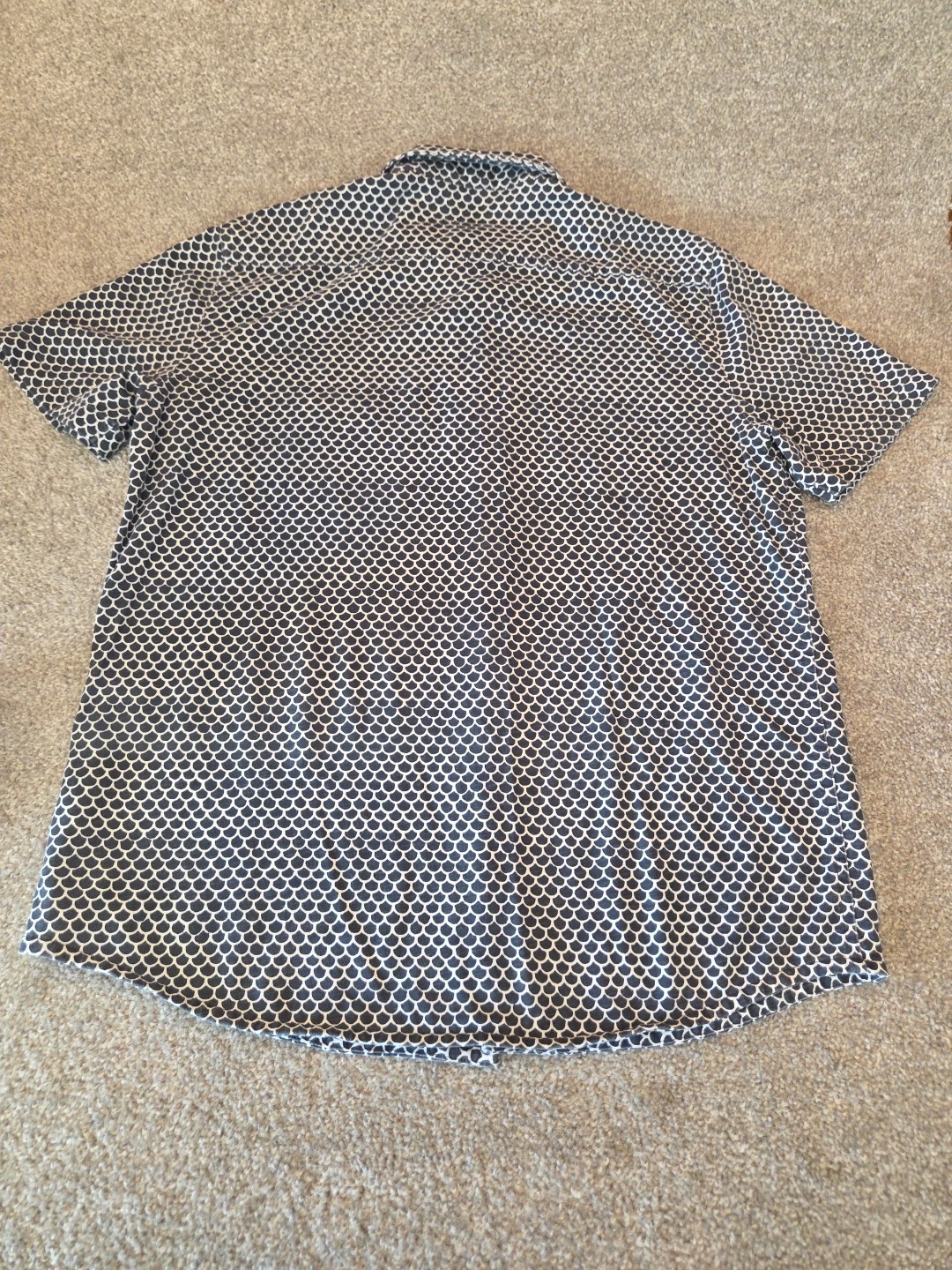 Mens Faherty Fish Scale Print Button Up Shirt Siz… - image 10