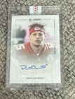 2021 Panini Luminance Portrait Patrick Mahomes Auto /10
