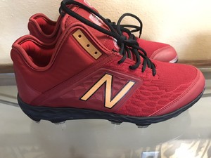 fresh foam 3000v4 armed forces day