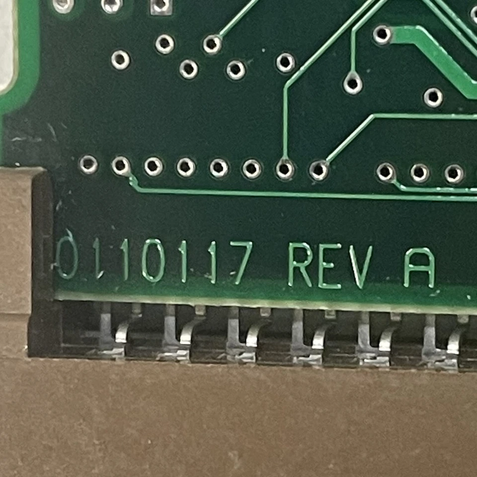 Seagate ST330620A 3.5" 30GB ATA/100 HDD PCB Board 0110117 REV A FW 3.05 - Image 4 of 4