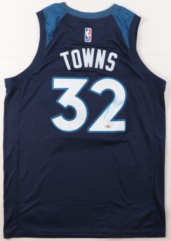 Karl-Anthony Towns Signed Authentic Nike Minnesota Timberwolves Jersey (PSA)