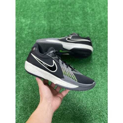 NikeAirZoomGTCutAcademyMensBasketballShoeFB2599-001NEWMultiSz