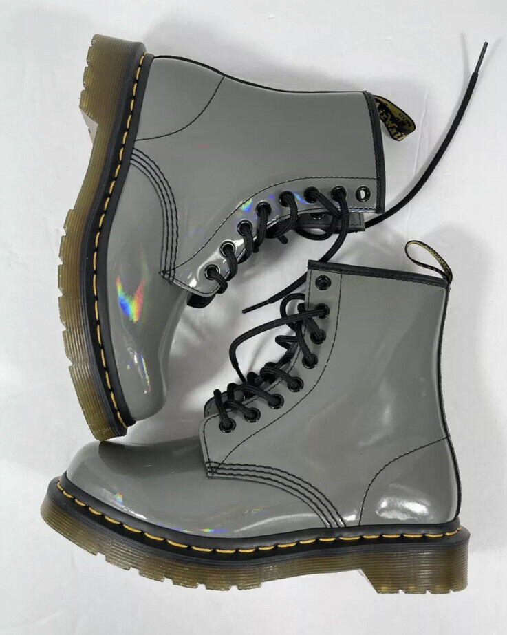 Dr. Martens 1460 YS Gray Patent Lamper Boots Women's Sz 8 US Dr. Martens 1460 YS Gray Patent Lamper Boots Women's Sz 8 US