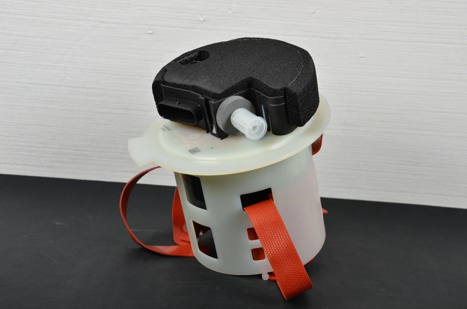 Dodge RAM 2019-2023 diésel conjunto de módulo de bomba de fluido de escape nuevo Mopar OEM Foto 2 de 4