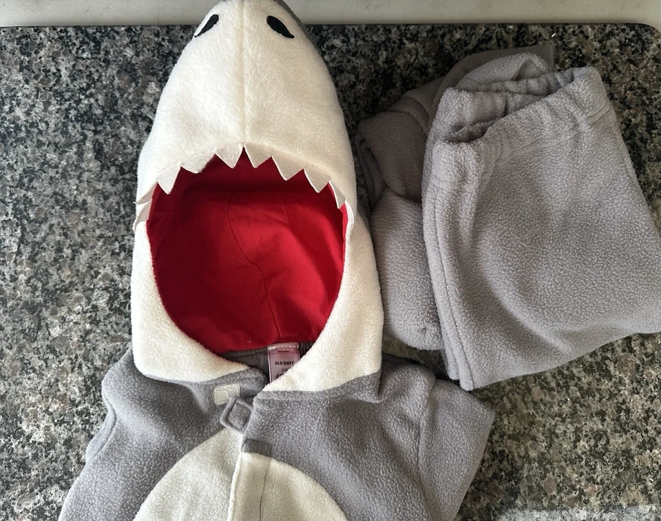 Disfraz de tiburón de Halloween azul marino antiguo 4T-5T Foto 2 de 4