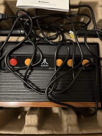 Atari Flashback 8 Console - 105 Built-in Games - 40th Anniversary (family fun)