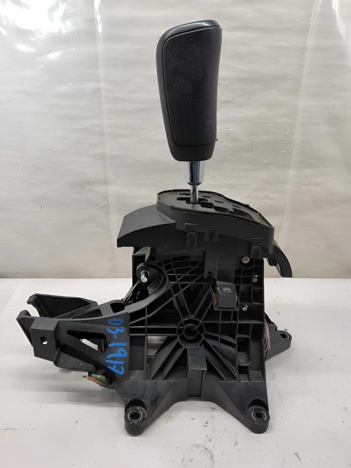 2007-2012 Toyota Tundra Automatic Transmission Floor Gear Shifter Assembly OEM — 第 3/4 张图片