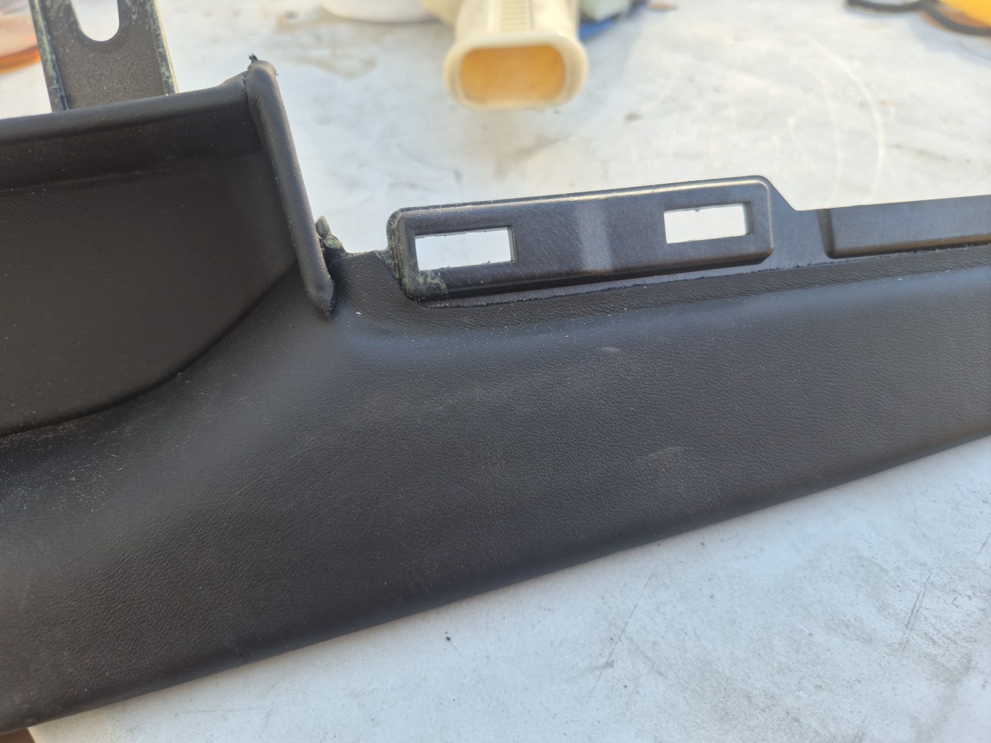 21 Bentley Flying Spur Right Upper Side Panel 3se863456