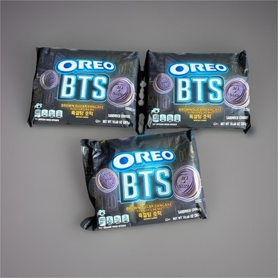 1 Oreo BTS Brown Sugar Pancake Sandwich Cookies Packet